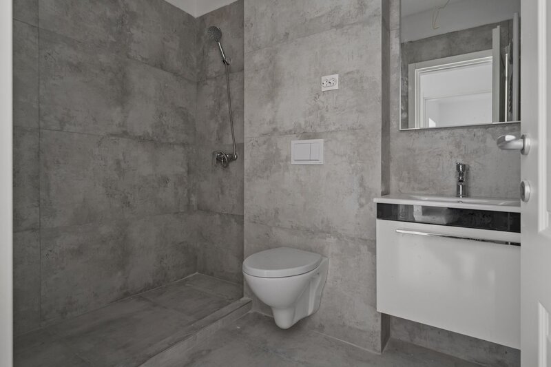 Militari-3 Camere, 91.3mp, 2 bai, bucatarie inchisa, Bloc Nou, Metrou, Finalizat